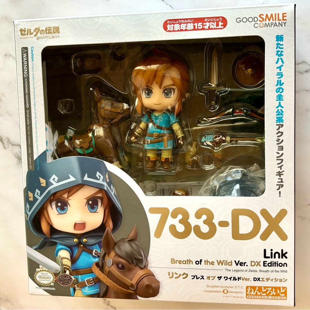 SOLD- Nendoroid Link 733-DX Legend of Zelda Breath of the Wild